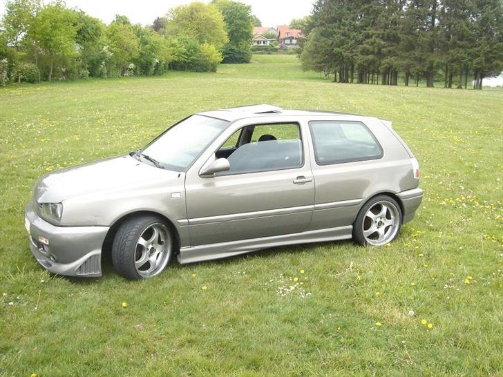 VW Golf 3 1.8 (Solgt) billede 5