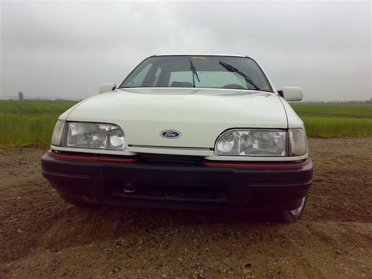 Ford Sierra 2,0 Plaza [SOLGT] billede 6
