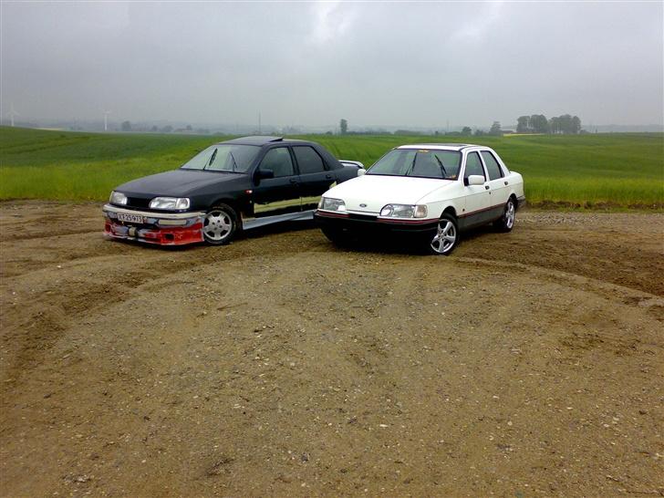 Ford Sierra 2,0 Plaza [SOLGT] - Sjovt at se forskel på de to..... billede 8