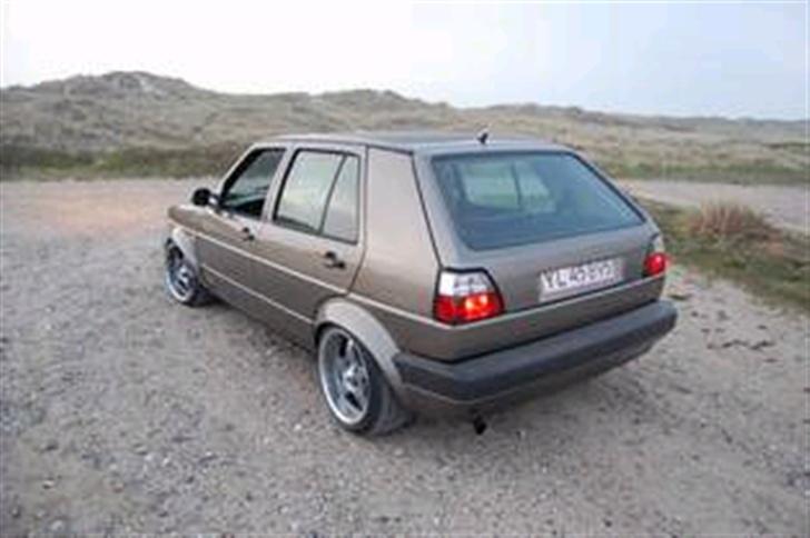VW Golf 2 TD *SOLGT* billede 2