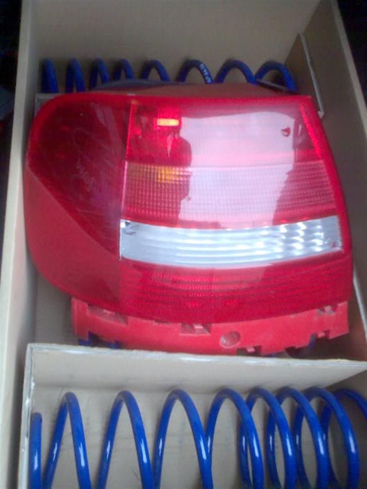 Audi A4 på SU (Solgt) - Jubii! Facelift-baglygter og 60/40 APf sænkning  :-) billede 12