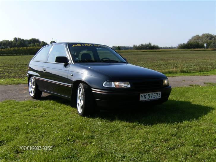 Opel Astra F SE >SOLGT< billede 7