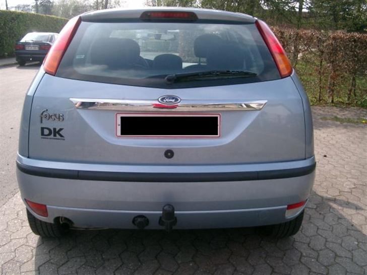 Ford Focus Ghia billede 2