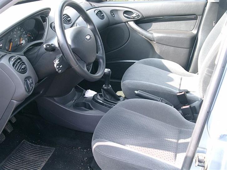 Ford Focus Ghia billede 7