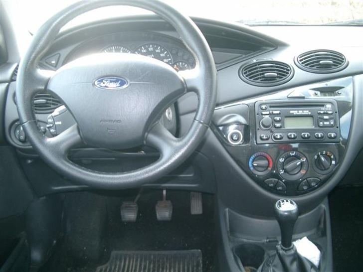 Ford Focus Ghia billede 9