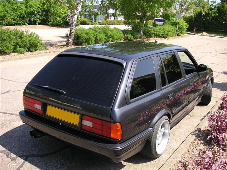 BMW 325i E30 Touring Solgt billede 4