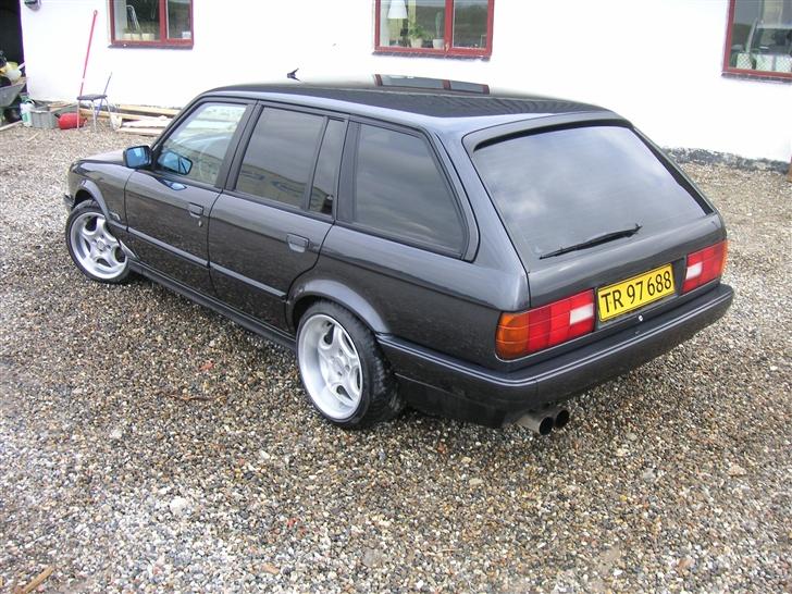 BMW 325i E30 Touring Solgt billede 9