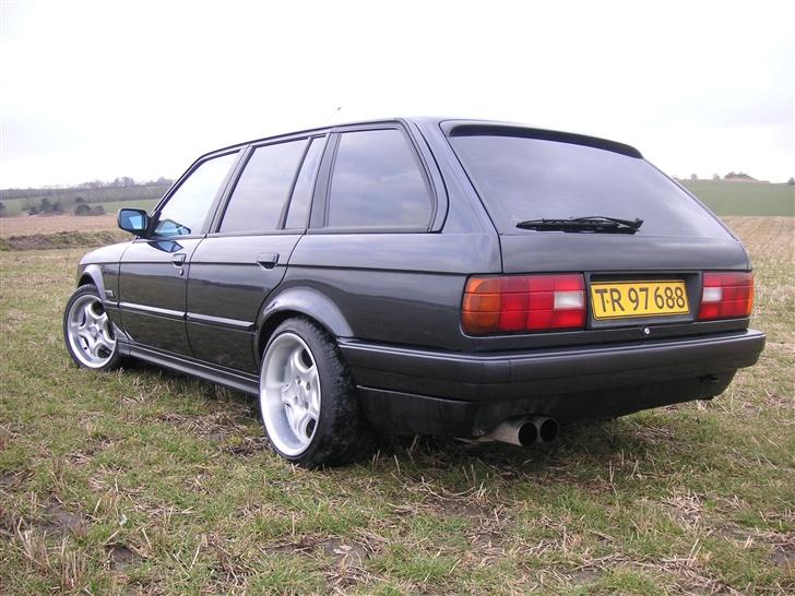 BMW 325i E30 Touring Solgt billede 11