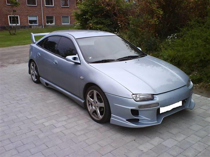 Mazda 323F BA SOLGT billede 1