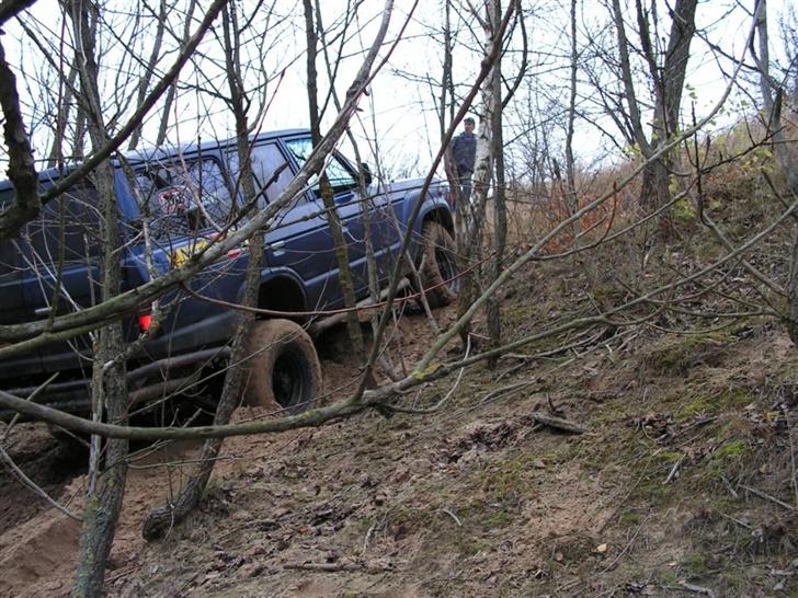 Toyota landcruiser hj60 - flere ridser til lakken billede 7