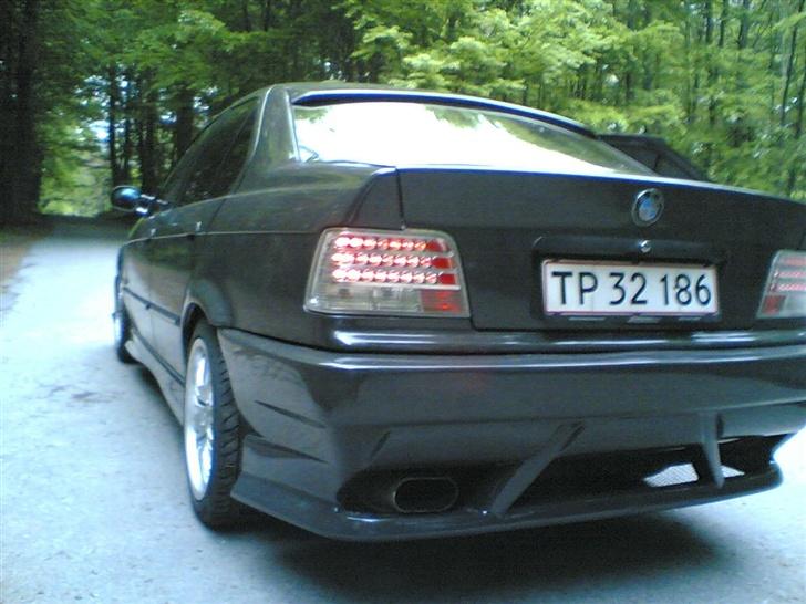 BMW 325i  e36   billede 11