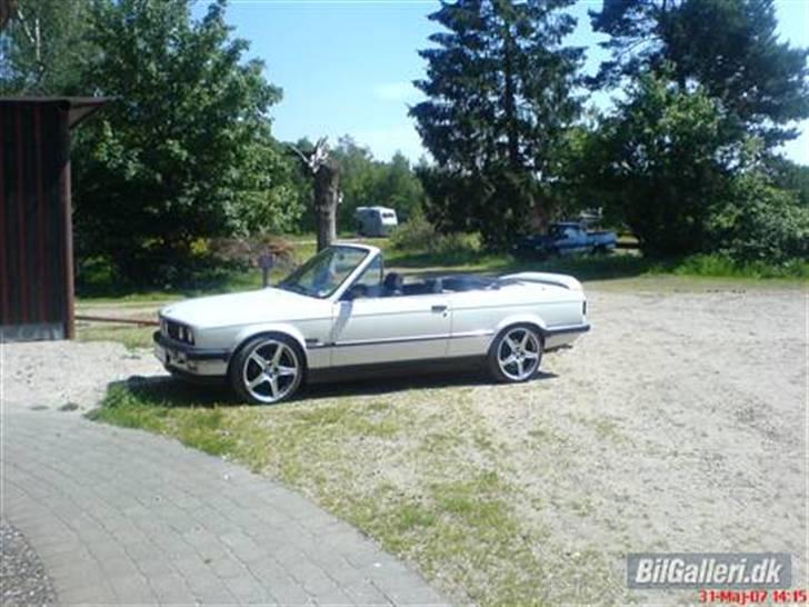 BMW E 30 cabriolet Til salg billede 1