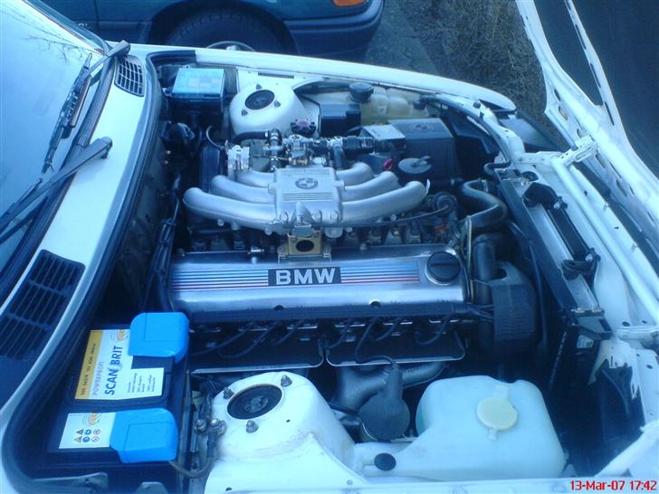 BMW E 30 cabriolet Til salg billede 5