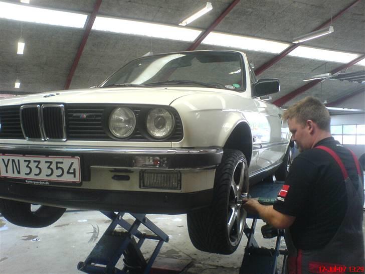 BMW E 30 cabriolet Til salg billede 8