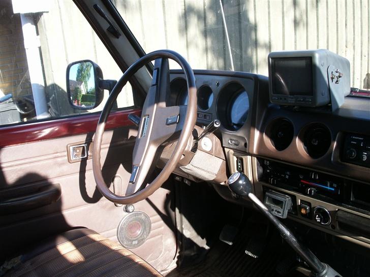 Toyota  HJ60 ½ Pickup ..solgt  billede 6