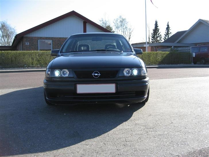 Opel Vectra A 2.0i CDX *SOLGT* billede 12
