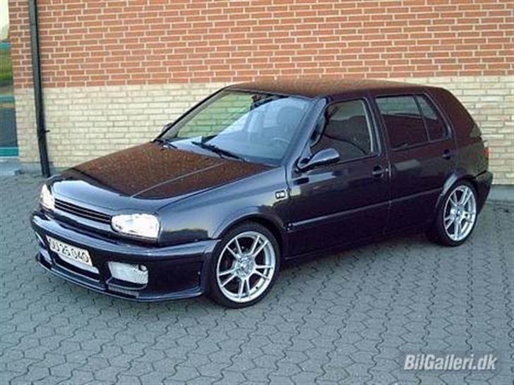 Hyundai Coupe 2,0 16v (SOLGT) - Min første bil, som jeg nåede at have i 6 år. billede 16