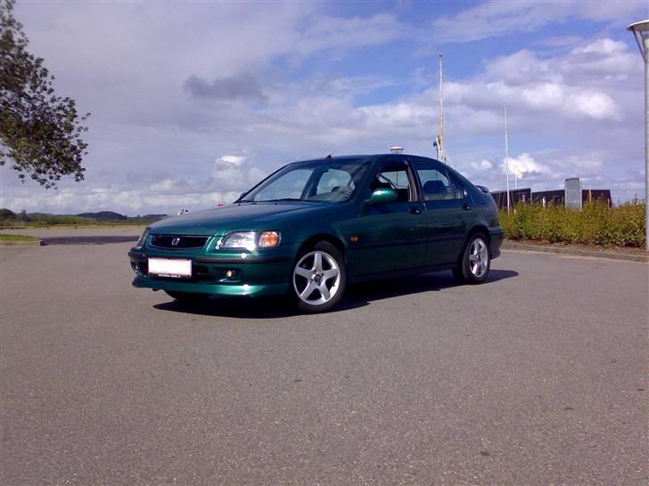 Honda Civic 16v 5d billede 1