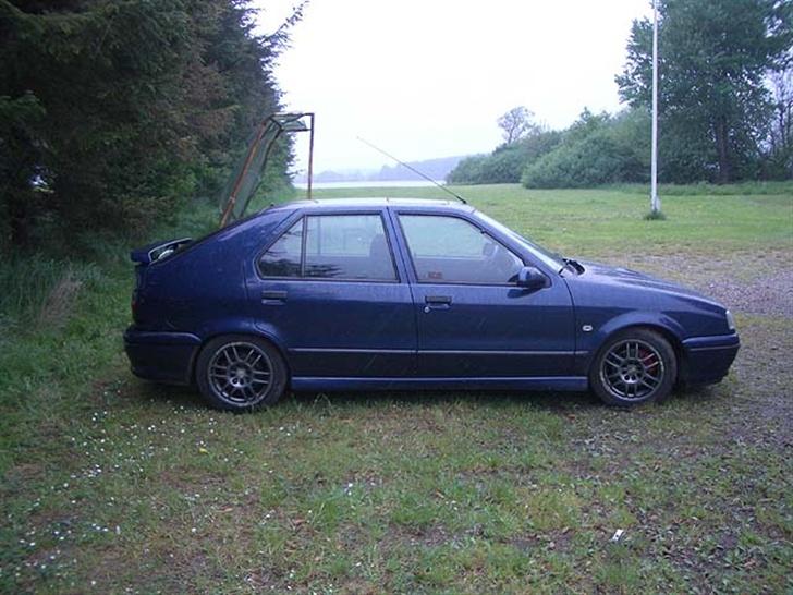 Renault 19 16V - "nye" fælge... samme størrelse som standardmonteringen..  billede 13