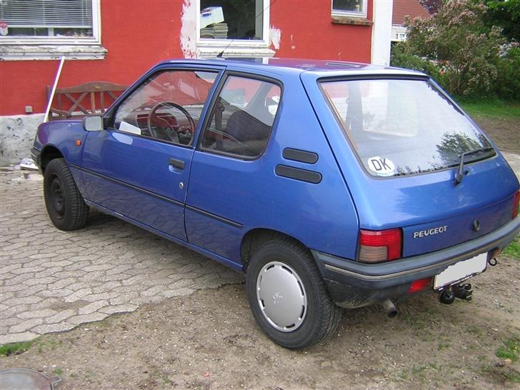 Peugeot 205 LOOK billede 2