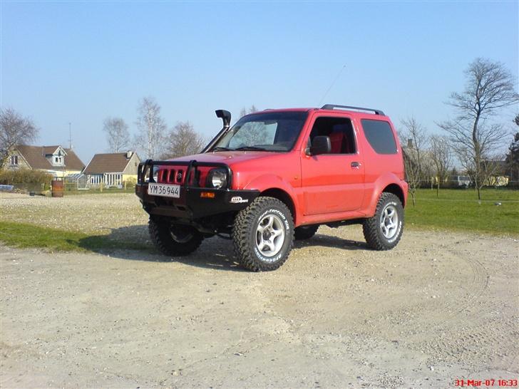 Suzuki Jimny (Solgt) - Næsten færdig Suzuki Jimny i Lyset for første gang billede 9