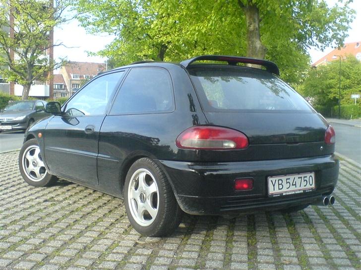 Mitsubishi Colt 1,6 GLXi *Solgt* billede 9