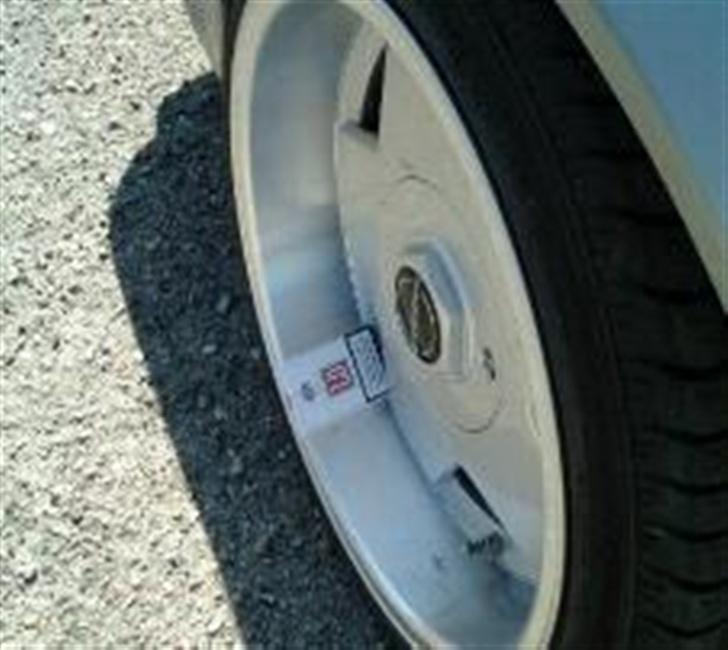 BMW e30.320i billede 4