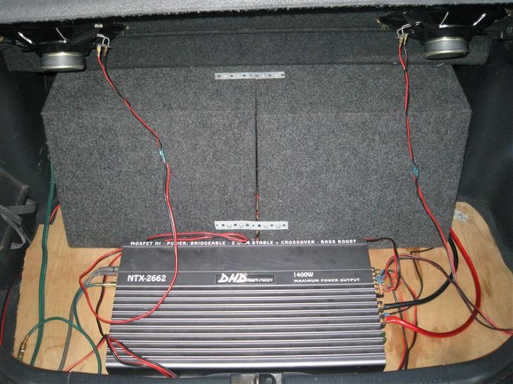 Toyota Corolla 1.6 GSI - Rodebutik.dk, Har ikk fået gjort noget ved det i nu,så sådan ud da jeg hentede bilen... billede 14