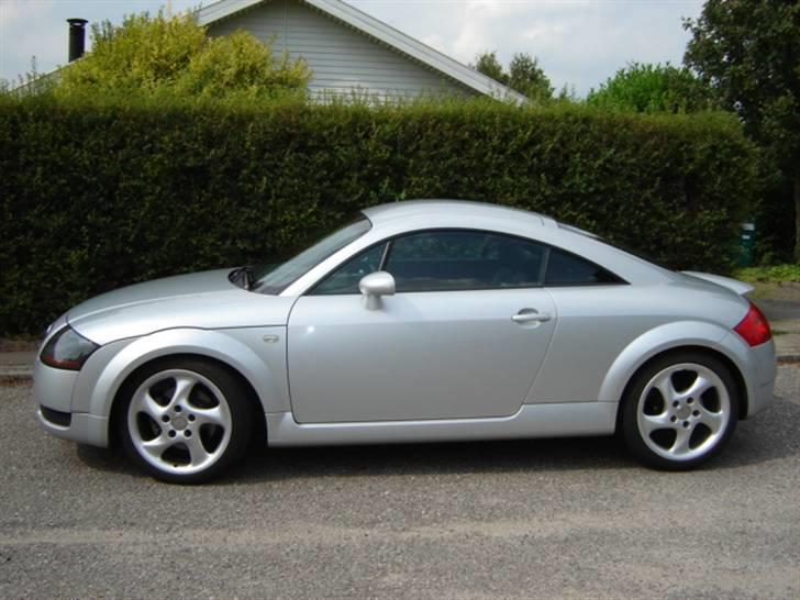 Audi AUDI TT (street look) billede 2