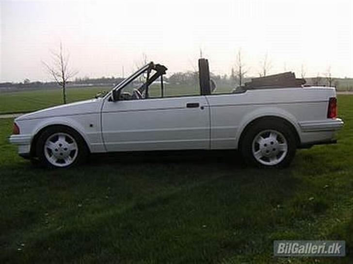 Ford Escort cabrio >>>SOLGT<<< billede 1