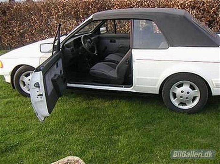 Ford Escort cabrio >>>SOLGT<<< billede 2