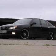 Nissan Primera P11-144