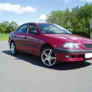 Toyota Avensis 1.6 >Solgt<