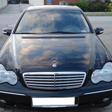 Mercedes Benz c180 Avantgarde [Solgt]