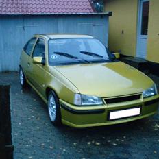 Opel Kadett E