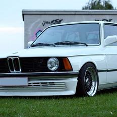 BMW E21 315IS