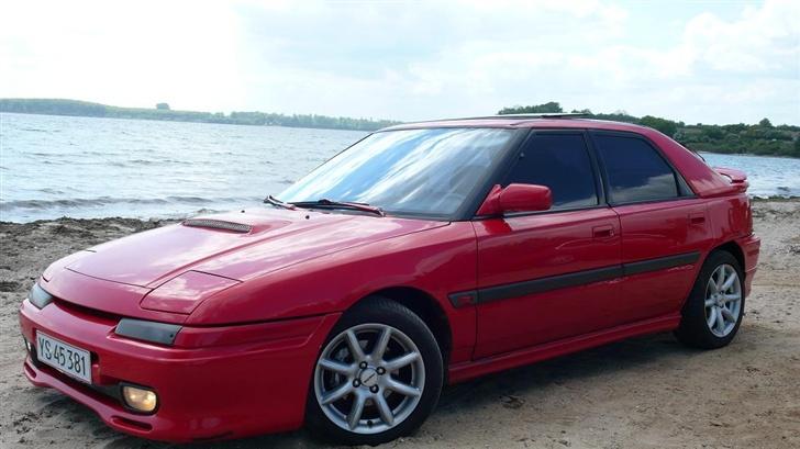 Mazda 323F *Solgt* billede 8