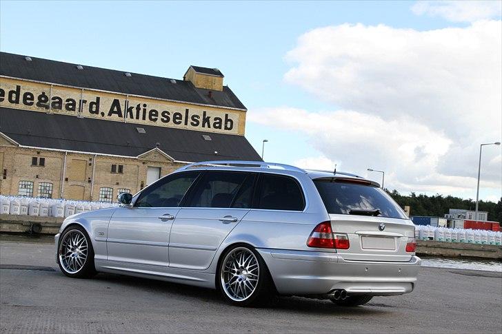 BMW 330d e46 - M-tech Type 2 bagspoiler med PDC (Park Distance Control) og med skjult træk billede 8