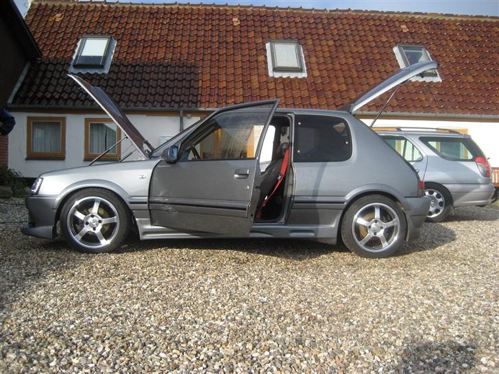 Peugeot 205 1.9 GTI billede 14