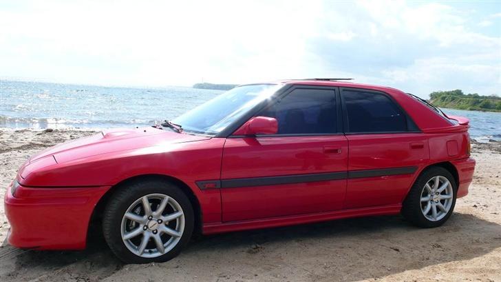 Mazda 323F *Solgt* billede 10