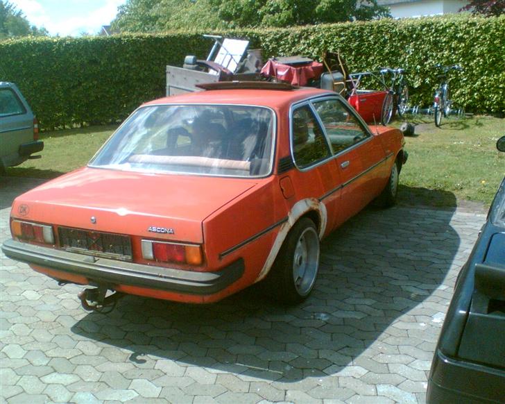 Opel Ascona B RATLOOK SOLGT - bred, og lav.. thats the way ;).. billede 2