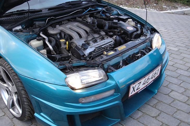 Mazda 323f 2.0 V6 billede 6