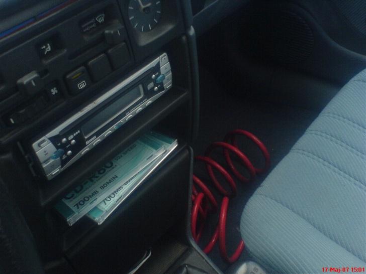 Opel Vectra A 1,8 i SOLGT billede 8