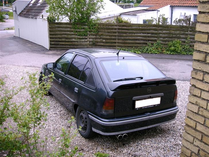 Opel kadett gsi billede 3
