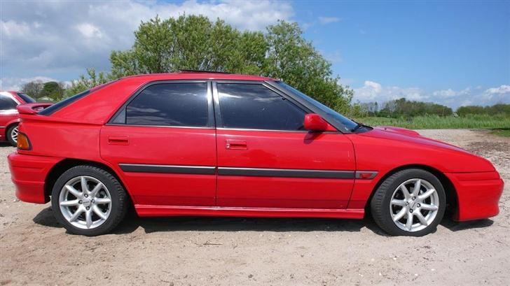 Mazda 323F *Solgt* billede 14