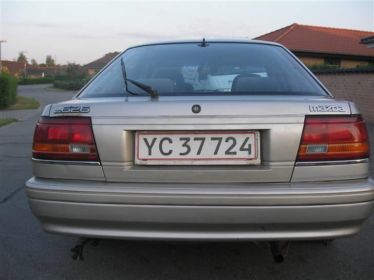 Mazda 626 1,8 GLX solgt billede 3