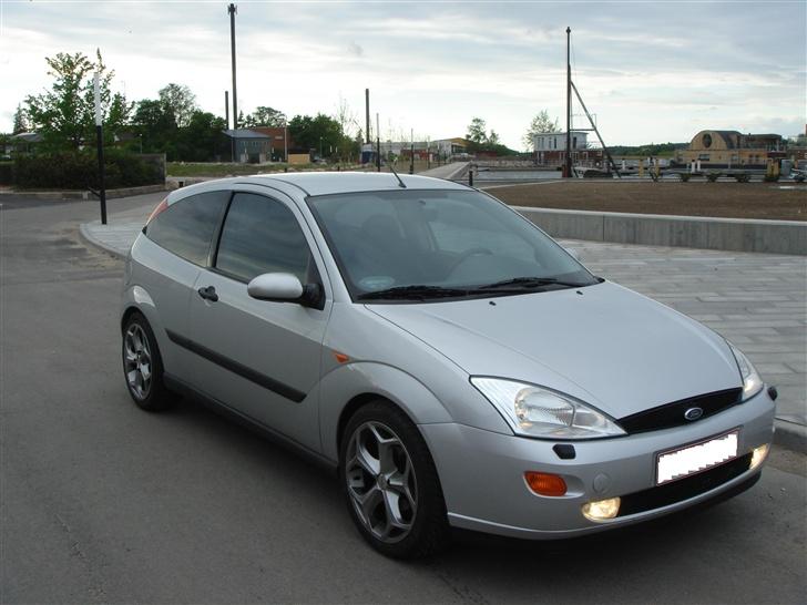 Ford Focus *SOLGT* billede 8