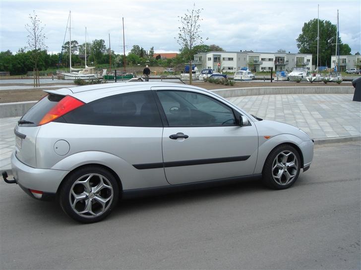 Ford Focus *SOLGT* billede 11