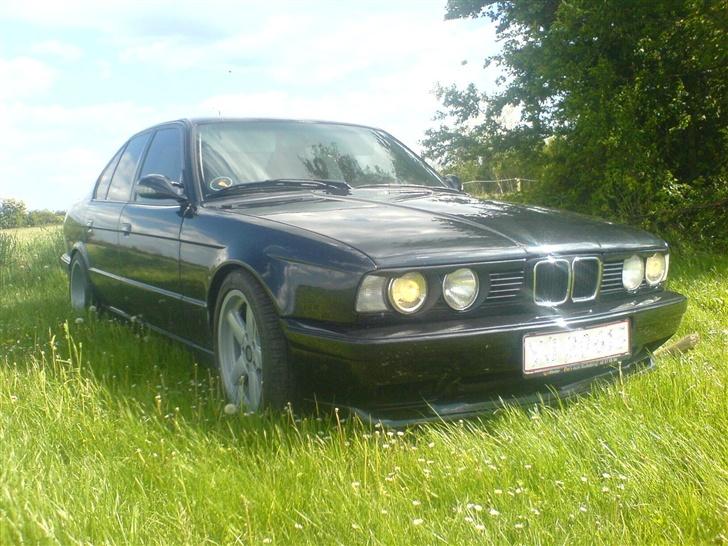 BMW E34 (solgt) billede 1