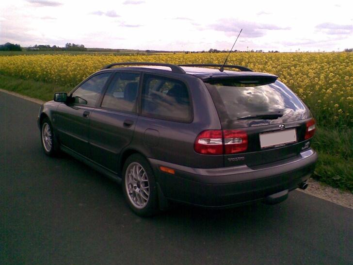 Volvo V40 1,8 classic billede 2